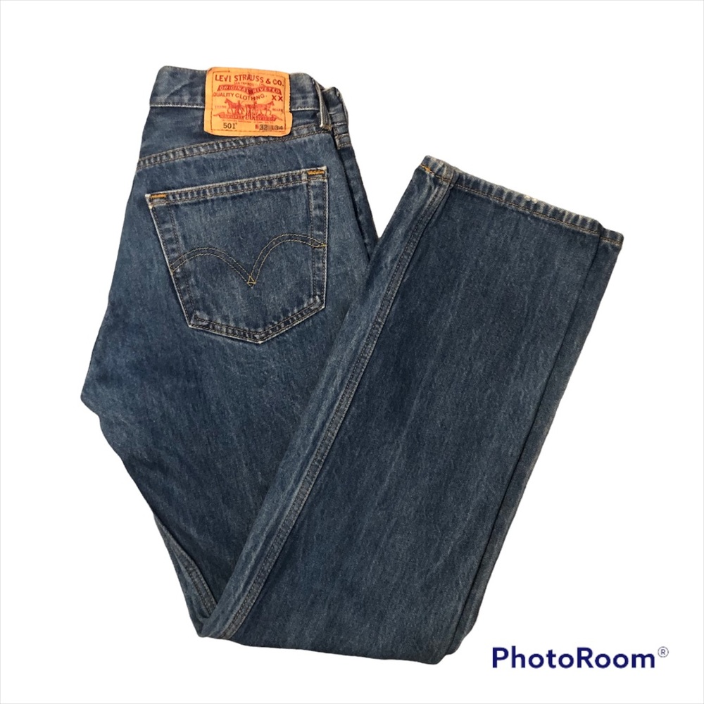 Levi’s Genuine Button-Fly 501 Jeans Waist 32 Length 34 High Waist